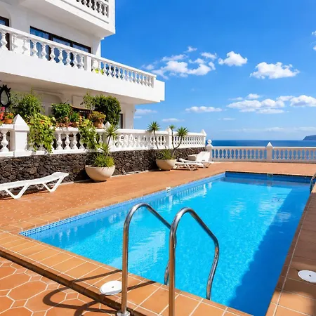 Апартаменты Bellavista Mar Oceanfront Retreat